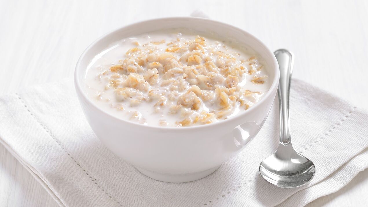 Porridge is the main menu for gastritis of the stomach. 