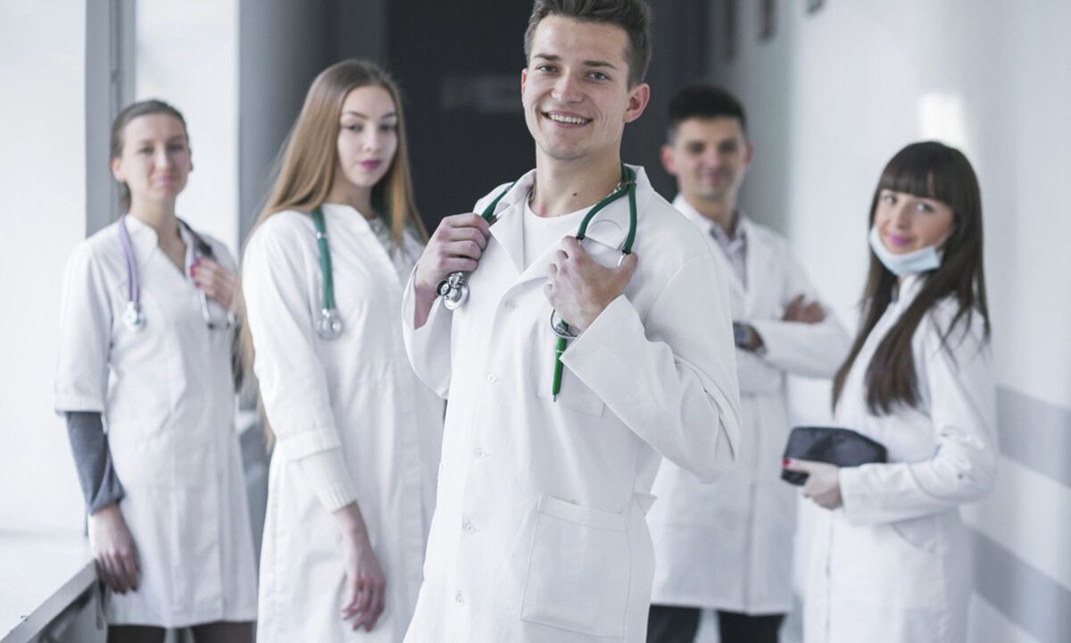 Nutritionists
