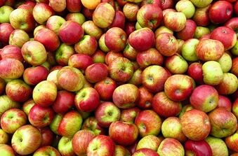 Apple diet to lose weight.