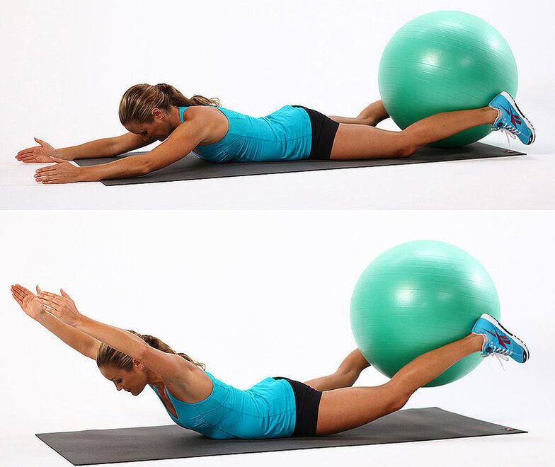 Ball Boat Exercise to Burn Fat on Buttocks and Thighs